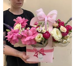 Screenshot_1 Цветочная композиция в стильной сумочке