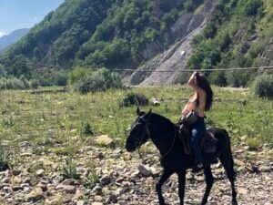 Катание на лошадях Катание на лошадях