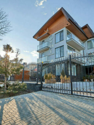 Отель Hills Polyana Hotel в Пятигорске