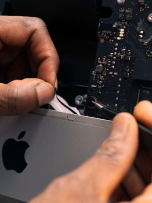 Ремонт Apple iPhone